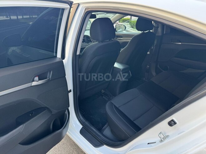 Hyundai Elantra 2017, 160,000 km - 2.0 l - Bakı