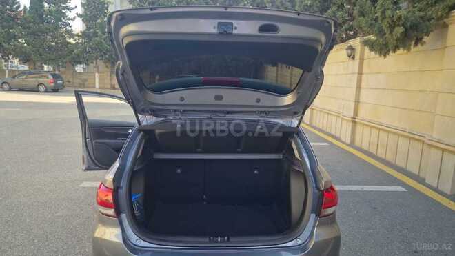 Kia Rio X-Line 2020, 37,000 km - 1.4 l - Bakı