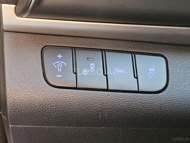 Hyundai Elantra 2019, 201,168 km - 2.0 л - Bakı