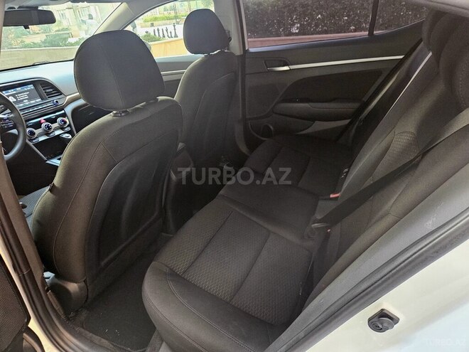 Hyundai Elantra 2019, 201,168 km - 2.0 л - Bakı