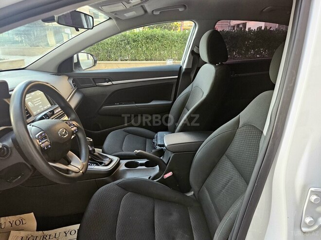 Hyundai Elantra 2019, 201,168 km - 2.0 л - Bakı