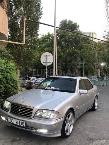 Mercedes C 280 1999, 300,000 km - 2.8 l - Yevlax