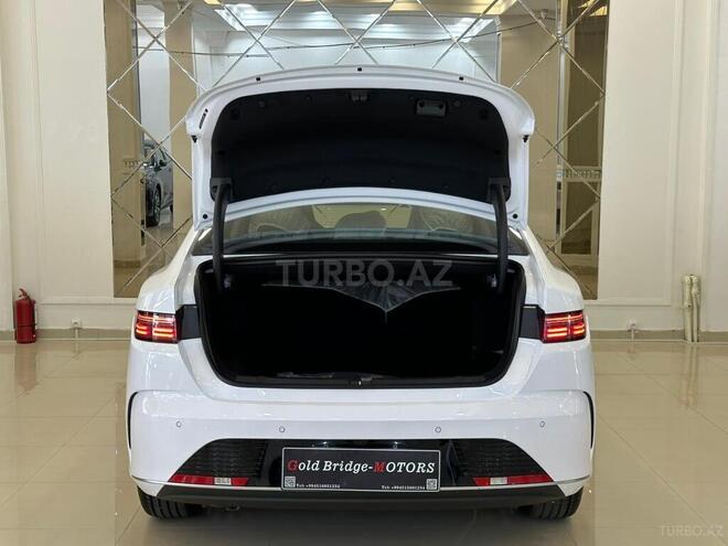 BYD Destroyer 05-16