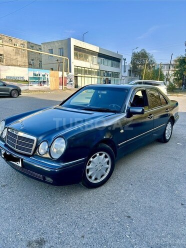 Mercedes E 240 1997, 420,232 km - 2.4 l - Sumqayıt