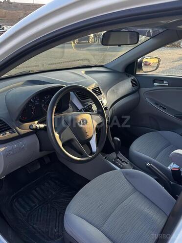 Hyundai Accent 2017, 167,372 km - 1.6 l - Bakı