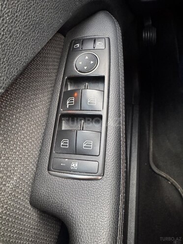 Mercedes E 250 2010, 170,000 km - 1.8 l - Sumqayıt