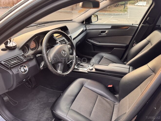 Mercedes E 250 2010, 170,000 km - 1.8 l - Sumqayıt
