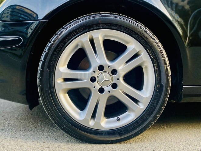 Mercedes E 220-16