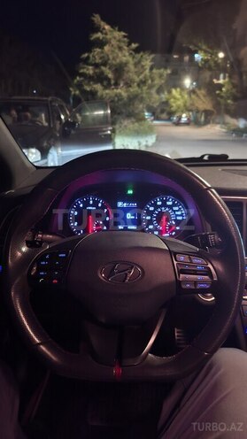Hyundai Elantra 2017, 70,000 km - 1.6 л - Bakı