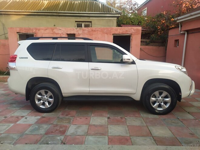 Toyota Land Cruiser Prado 2010, 161,119 km - 2.7 л - Bakı