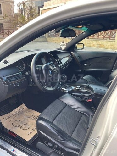 BMW 525-6