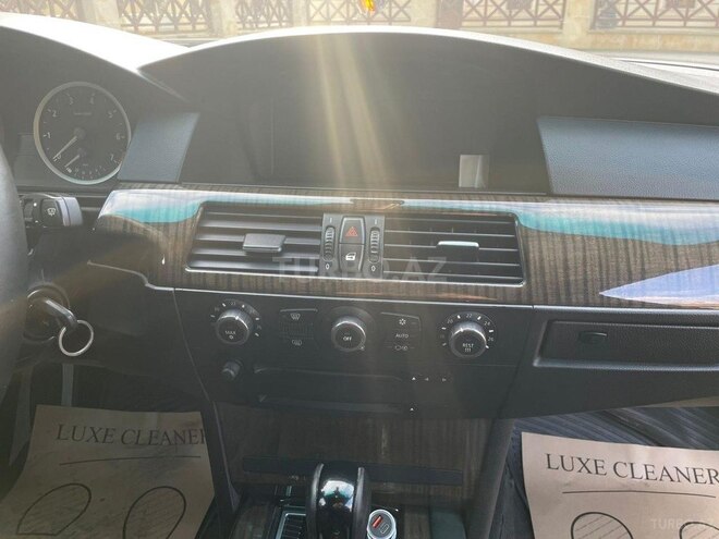 BMW 525-9