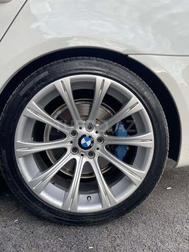 BMW 525-8