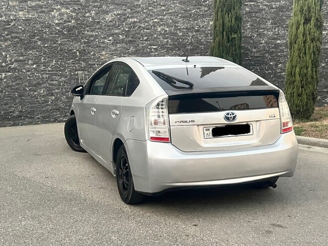 Toyota Prius 2011, 305,000 km - 1.8 l - Bakı