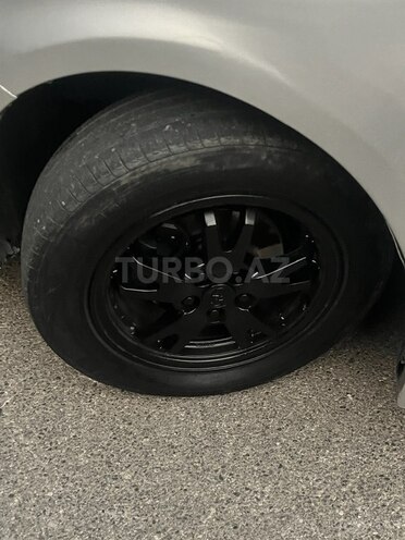 Toyota Prius 2011, 305,000 km - 1.8 l - Bakı