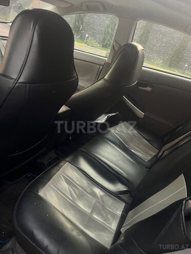 Toyota Prius 2011, 305,000 km - 1.8 l - Bakı
