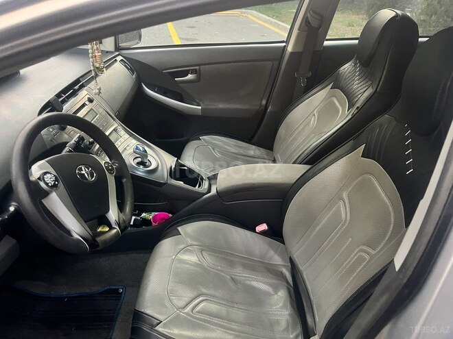Toyota Prius 2011, 305,000 km - 1.8 l - Bakı