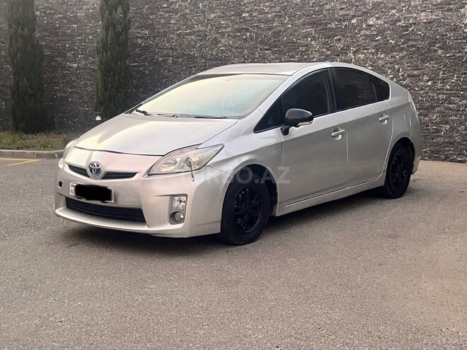 Toyota Prius 2011, 305,000 km - 1.8 l - Bakı