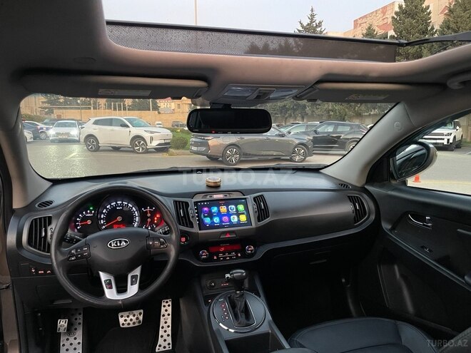 Kia Sportage 2011, 215,000 km - 2.0 l - Bakı