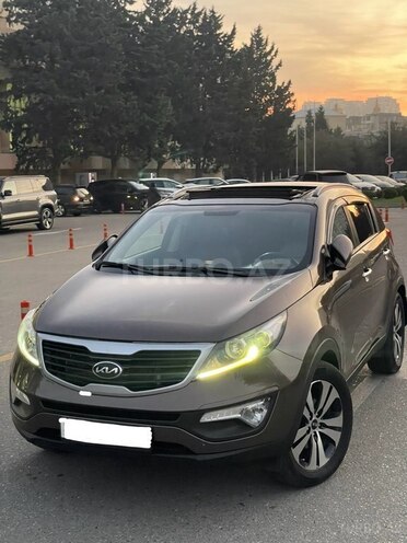 Kia Sportage 2011, 215,000 km - 2.0 l - Bakı