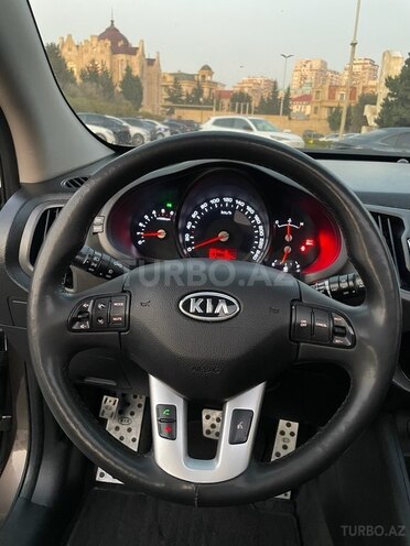 Kia Sportage 2011, 215,000 km - 2.0 l - Bakı