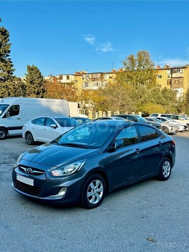 Hyundai Accent 2011, 276,000 km - 1.6 l - Bakı