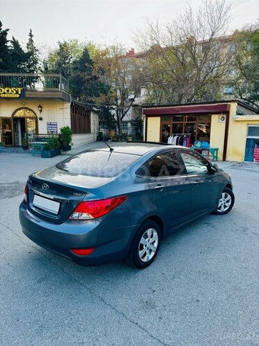Hyundai Accent 2011, 276,000 km - 1.6 l - Bakı