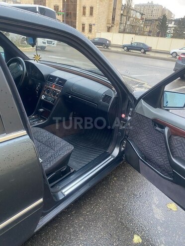 Mercedes C 220 1995, 432,000 km - 2.2 л - Bakı