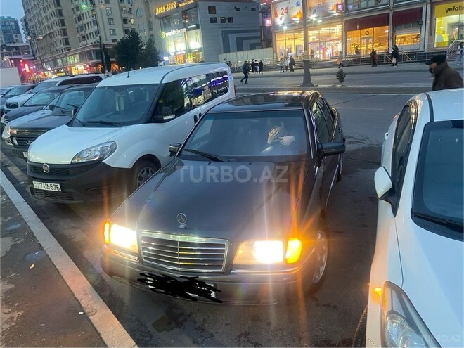Mercedes C 220 1995, 432,000 km - 2.2 л - Bakı