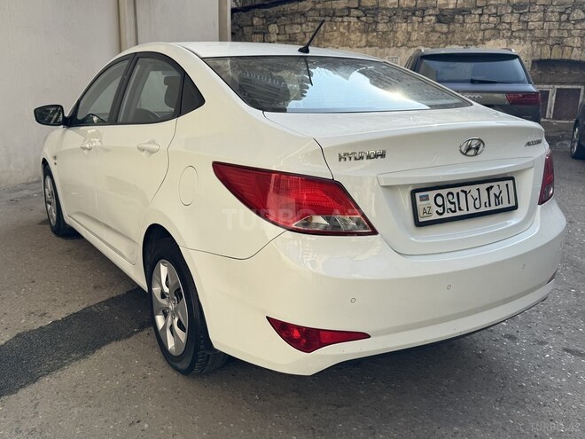 Hyundai Accent 2015, 160,000 km - 1.6 l - Bakı