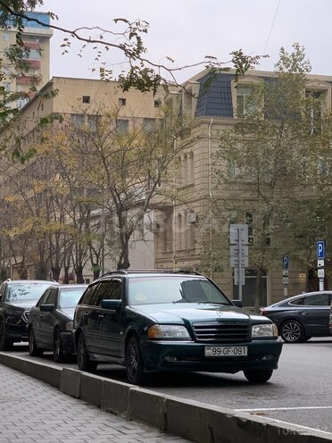Mercedes C 200 1998, 487,558 km - 2.0 l - Bakı