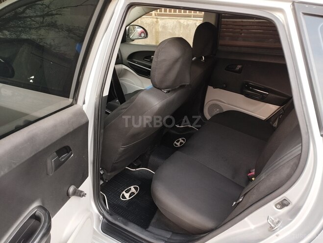 Kia  2008, 365,800 km - 1.6 l - Bakı