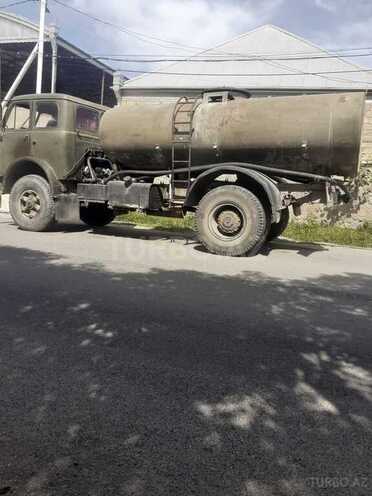 MAZ 5549-5
