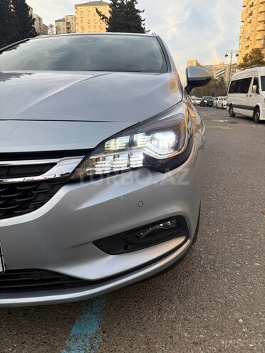 Opel Astra 2016, 181,000 km - 1.6 л - Bakı