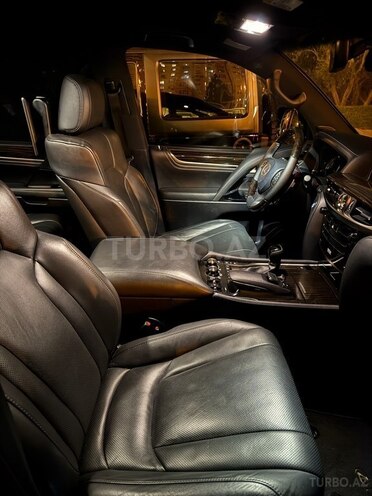 Lexus LX 570 2016, 60,000 km - 5.7 l - Bakı