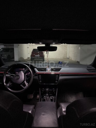 Skoda Superb-13