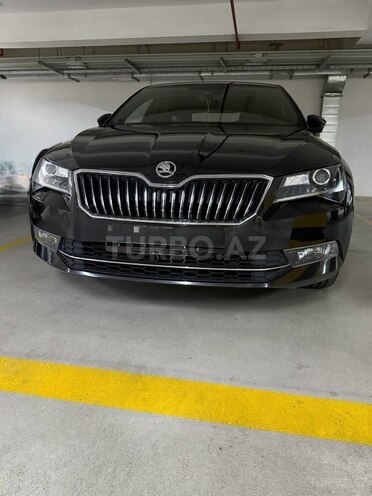 Skoda Superb-2