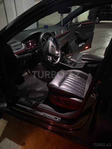 Skoda Superb-12