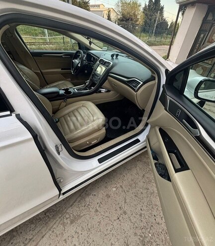 Ford Fusion (North America) 2015, 220,000 km - 1.5 л - Bakı