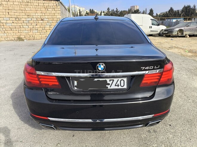 BMW 740 2014, 287,000 km - 3.0 л - Bakı