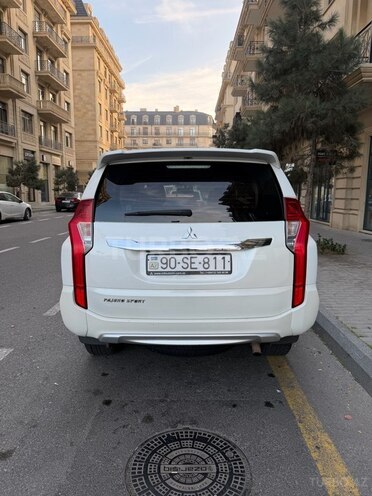 Mitsubishi Pajero Sport 2018, 164,000 km - 3.0 l - Bakı