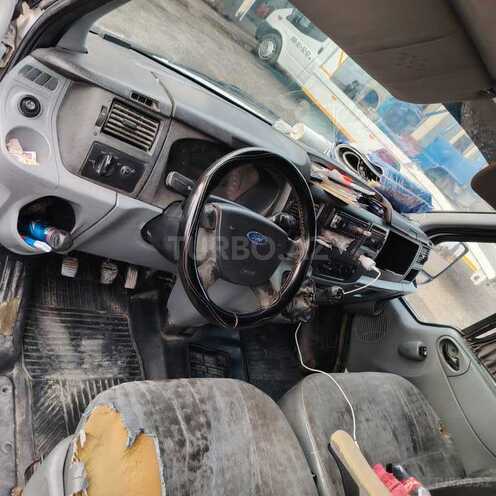 Ford Transit 2007, 350,000 km - 2.4 л - Şirvan