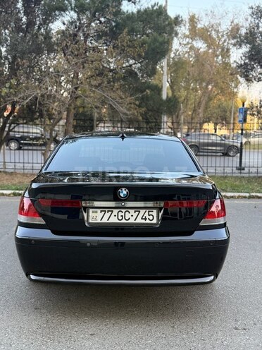 BMW 745 2002, 300,000 km - 4.4 l - Bakı