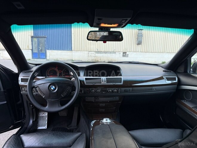 BMW 745 2002, 300,000 km - 4.4 l - Bakı