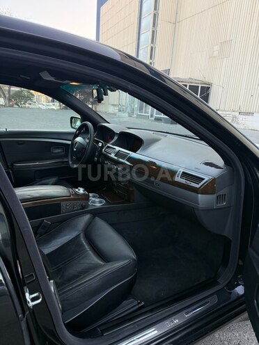 BMW 745 2002, 300,000 km - 4.4 l - Bakı