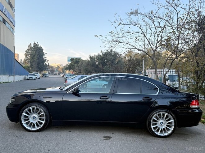 BMW 745 2002, 300,000 km - 4.4 l - Bakı