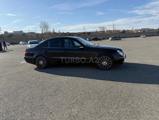 Mercedes E 320-8