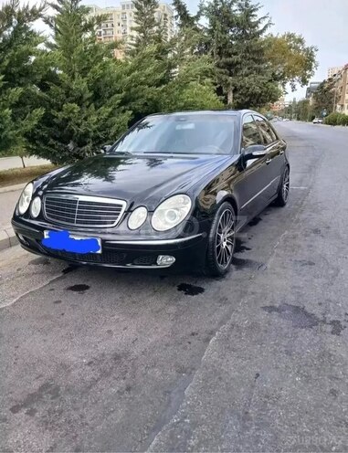 Mercedes E 320-2