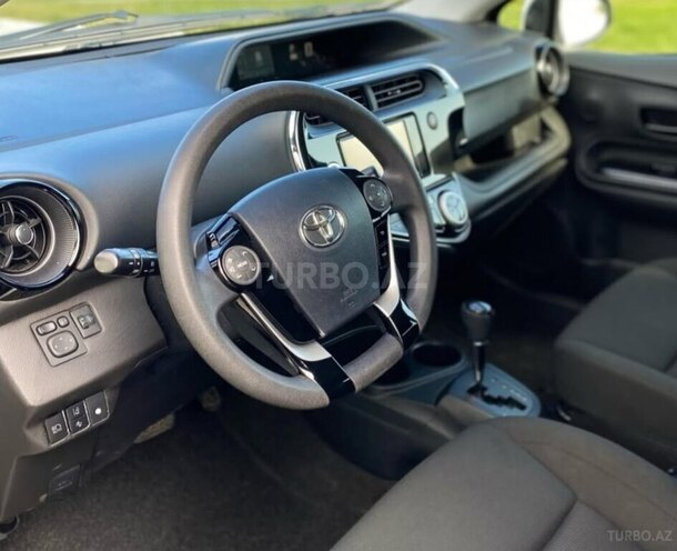 Toyota Aqua 2018, 126,554 km - 1.5 l - Bakı