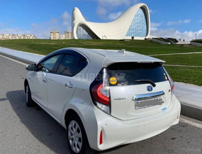 Toyota Aqua 2018, 126,554 km - 1.5 l - Bakı